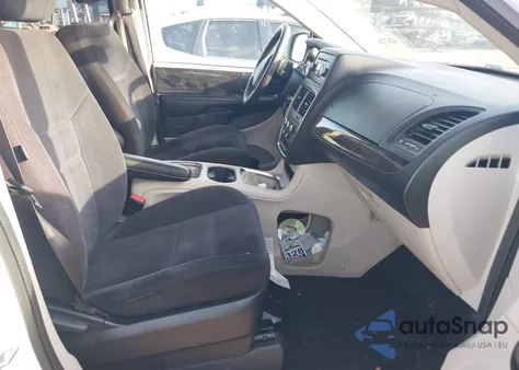 2014 Dodge Grand Caravan Sxt z USA, uszkodzony, nr VIN 2C4RDGCG7ER244691